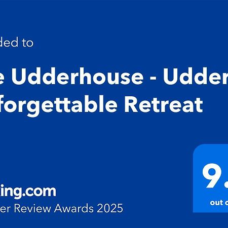 The Udderhouse - Udderly Unforgettable Retreat Villa Donyatt ภายนอก รูปภาพ